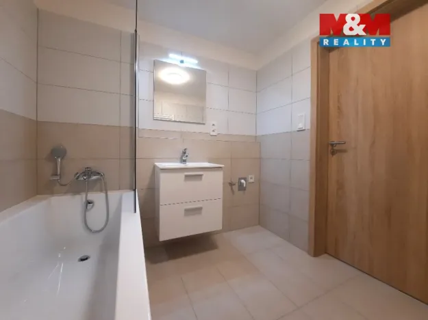 Pronájem bytu 3+kk, Praha - Hlubočepy, Fabiánové, 63 m2