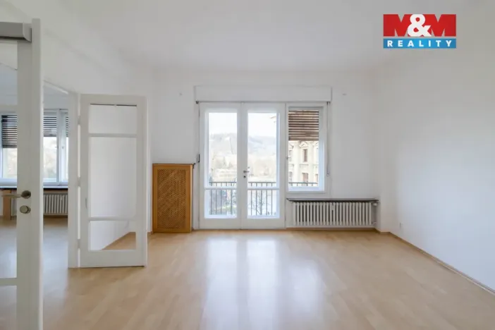 Pronájem bytu 3+1, Praha - Nové Město, Masarykovo nábřeží, 110 m2