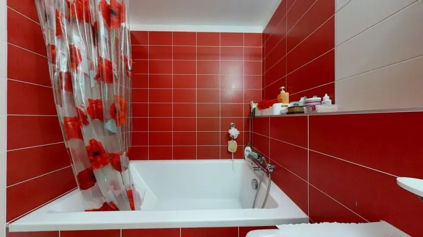 Prodej bytu 2+kk, Karlovy Vary, Libušina, 72 m2