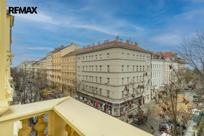 Pronájem bytu 2+kk, Praha - Vinohrady, Korunní, 65 m2