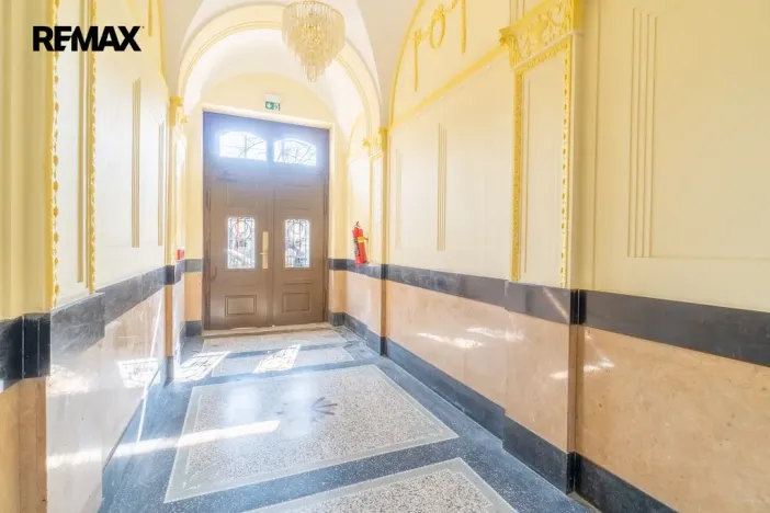 Pronájem bytu 2+kk, Praha - Vinohrady, Korunní, 65 m2