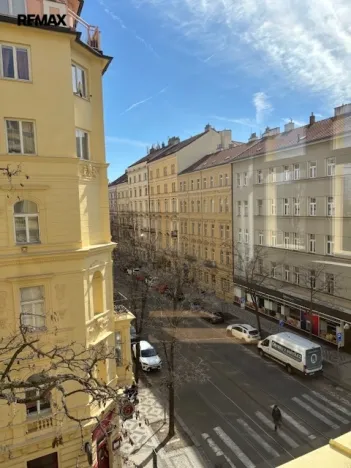 Pronájem bytu 2+kk, Praha - Vinohrady, Korunní, 65 m2