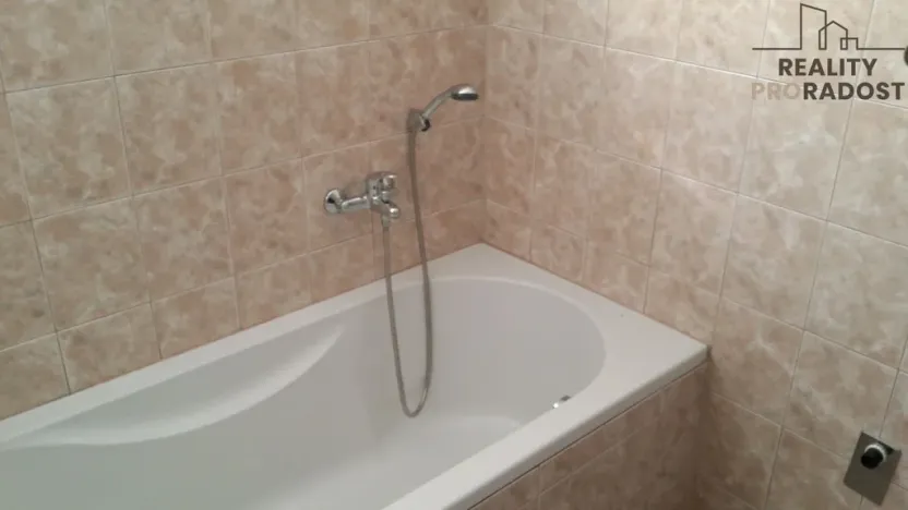 Prodej obchodního prostoru, Vavřinec, 400 m2