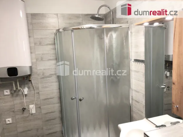 Pronájem bytu 2+1, Frenštát pod Radhoštěm, Školská čtvrť, 64 m2