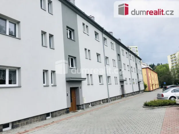 Pronájem bytu 2+1, Frenštát pod Radhoštěm, Školská čtvrť, 64 m2