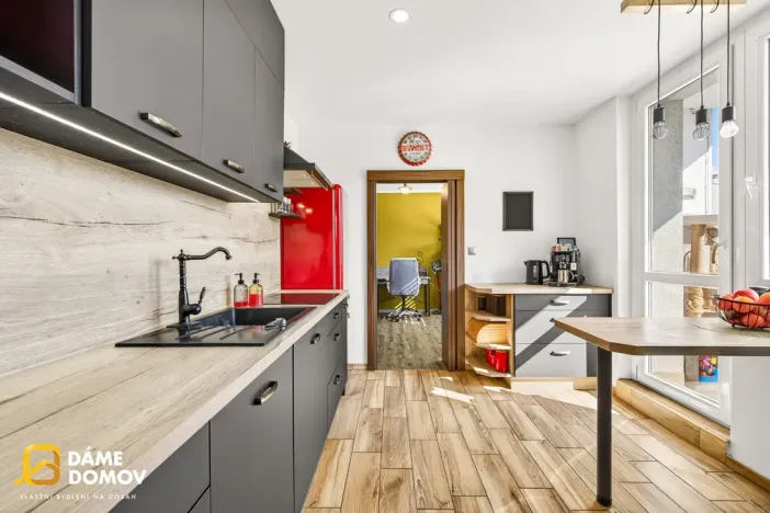 Prodej bytu 3+1, Hodonín, Sv. Čecha, 68 m2