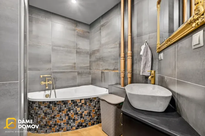 Prodej bytu 3+1, Hodonín, Sv. Čecha, 68 m2