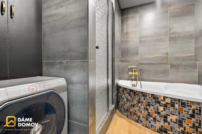 Prodej bytu 3+1, Hodonín, Sv. Čecha, 68 m2