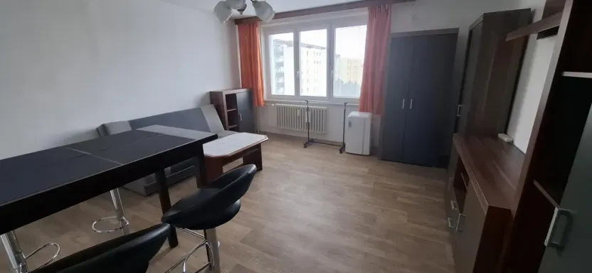 Pronájem bytu 2+kk, Brno - Líšeň, Horníkova, 45 m2