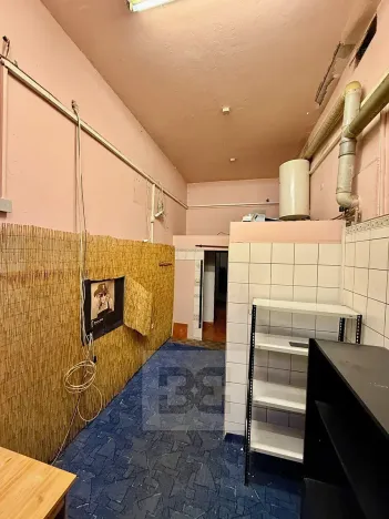 Pronájem obchodního prostoru, Neratovice, Mládežnická, 150 m2