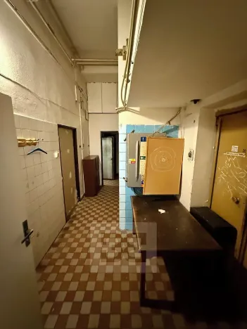 Pronájem obchodního prostoru, Neratovice, Mládežnická, 150 m2