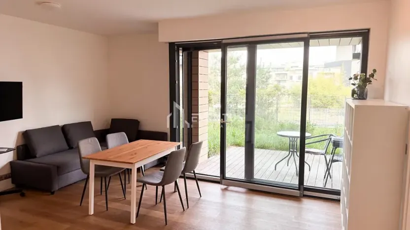Pronájem bytu 2+kk, Praha - Libeň, Menclova, 53 m2