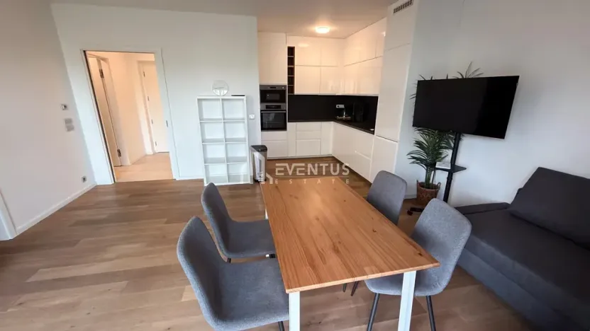 Pronájem bytu 2+kk, Praha - Libeň, Menclova, 53 m2