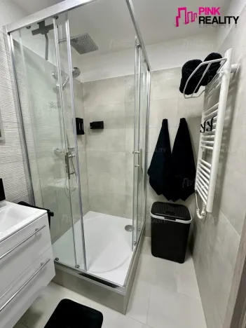 Pronájem bytu 3+1, Hradec Králové - Slezské Předměstí, Bratří Štefanů, 73 m2