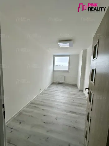 Pronájem bytu 3+1, Hradec Králové - Slezské Předměstí, Bratří Štefanů, 73 m2