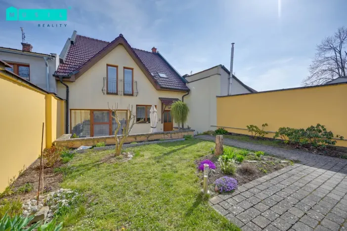 Prodej rodinného domu, Senice na Hané, Hliníky, 1063 m2