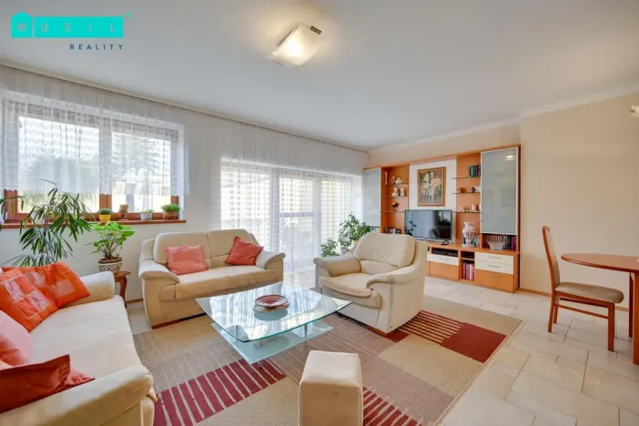 Prodej rodinného domu, Senice na Hané, Hliníky, 1063 m2