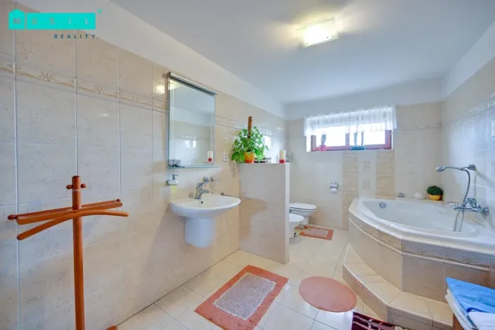 Prodej rodinného domu, Senice na Hané, Hliníky, 1063 m2