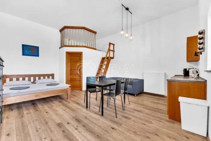 Prodej ubytování, Mikulov, Gagarinova, 712 m2