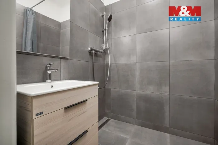 Prodej bytu 2+kk, Praha - Suchdol, U kruhovky, 53 m2