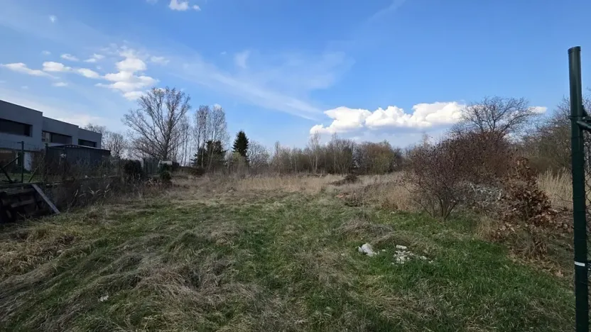 Dražba komerčního pozemku, Praha - Ďáblice, Červenomlýnská, 3900 m2