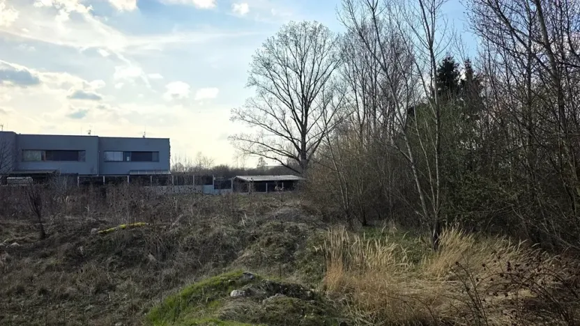 Dražba komerčního pozemku, Praha - Ďáblice, Červenomlýnská, 3900 m2