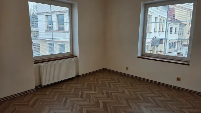 Pronájem kanceláře, Frýdlant nad Ostravicí, Náměstí, 20 m2