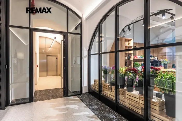 Pronájem bytu 2+kk, Praha - Nusle, Vrtbova, 42 m2