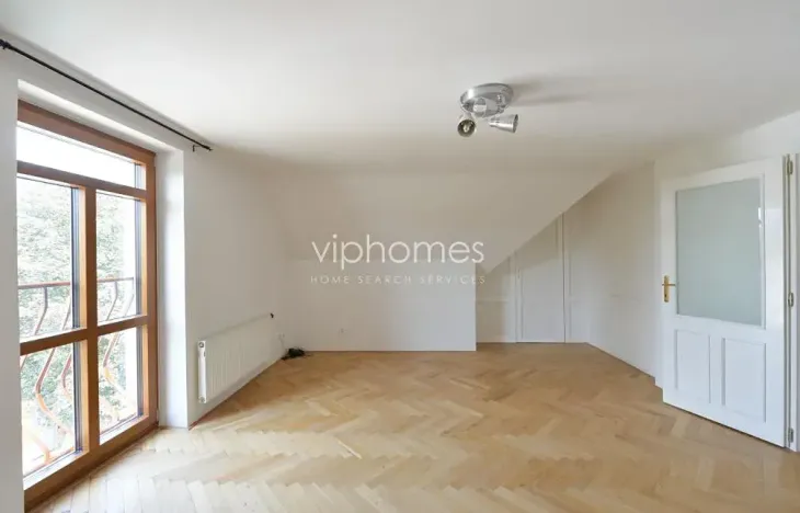 Pronájem vily, Praha - Nebušice, 250 m2