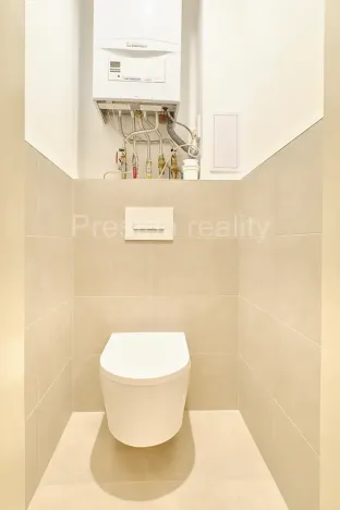 Pronájem kanceláře, Praha - Vinohrady, U vodárny, 72 m2