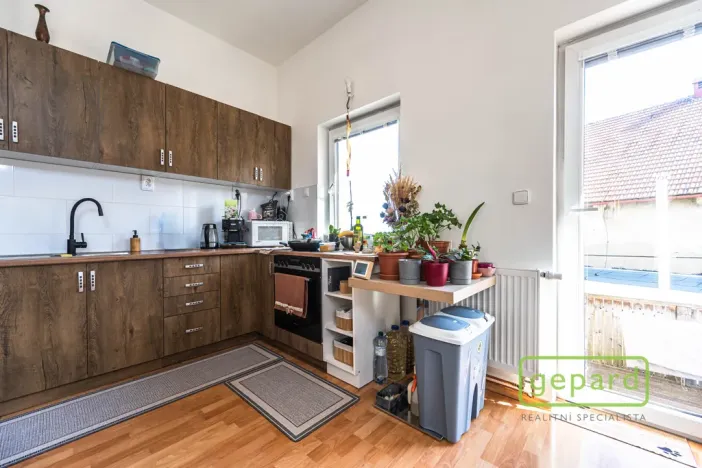 Prodej restaurace, Středokluky, Školská, 568 m2