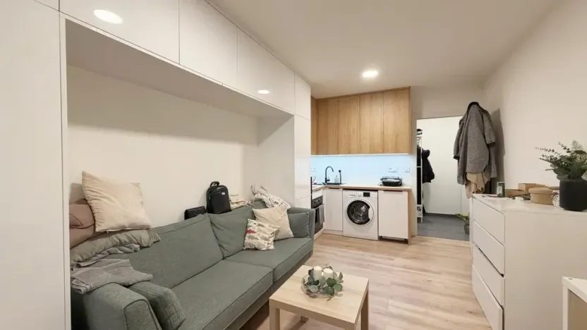 Pronájem bytu 1+kk, Praha - Strašnice, Strančická, 31 m2