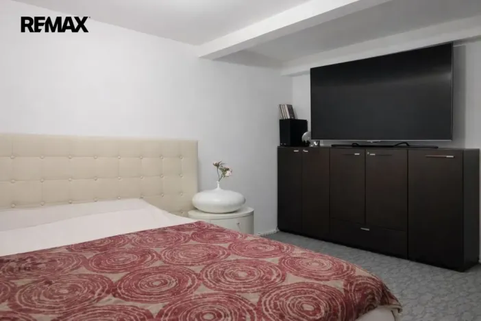 Prodej bytu 3+kk, Karlovy Vary, Křižíkova, 86 m2