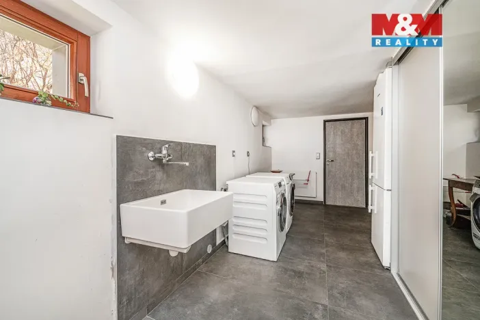 Prodej rodinného domu, Praha, U páté baterie, 312 m2