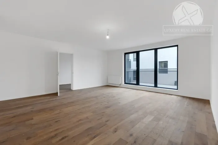 Prodej bytu 2+kk, Praha - Vysočany, Kolmá, 61 m2
