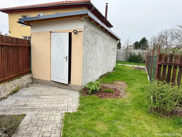 Prodej rodinného domu, Vestec, Vestecká, 167 m2