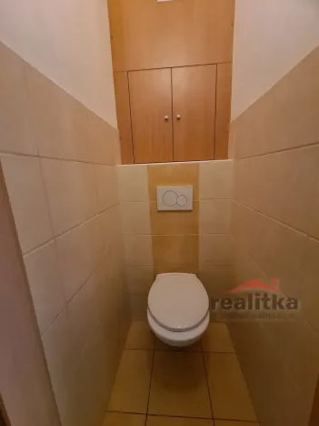 Pronájem bytu 1+1, Opava - Město, Ostrožná, 39 m2