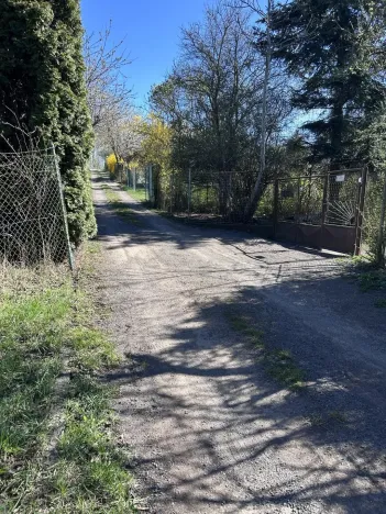 Prodej zahrady, Praha - Řeporyje, K Zadní Kopanině, 1182 m2