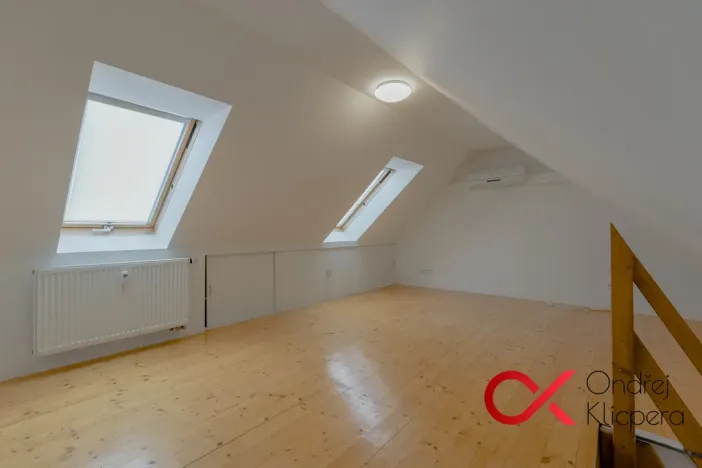 Pronájem bytu 4+kk, Praha - Újezd nad Lesy, Žiželická, 88 m2