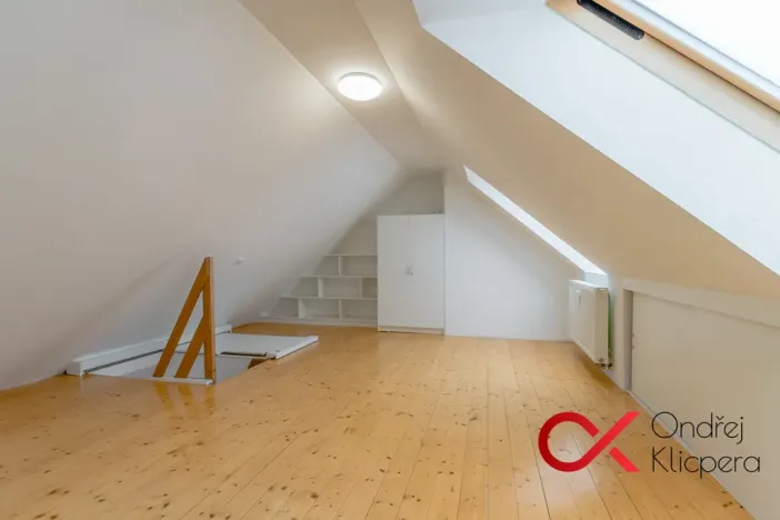 Pronájem bytu 4+kk, Praha - Újezd nad Lesy, Žiželická, 88 m2