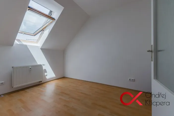 Pronájem bytu 4+kk, Praha - Újezd nad Lesy, Žiželická, 88 m2