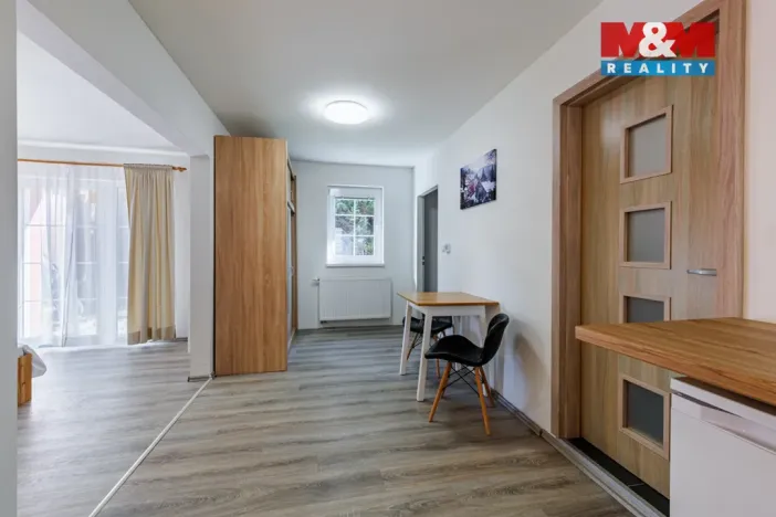 Prodej rodinného domu, Jáchymov, třída Dukelských hrdinů, 94 m2