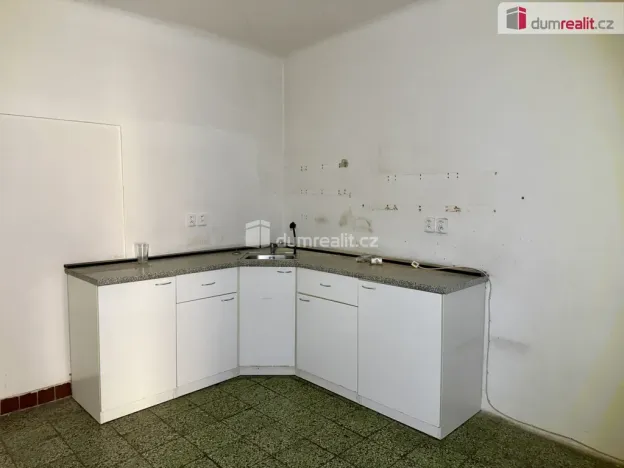 Pronájem obchodního prostoru, Slaný, Palackého, 20 m2