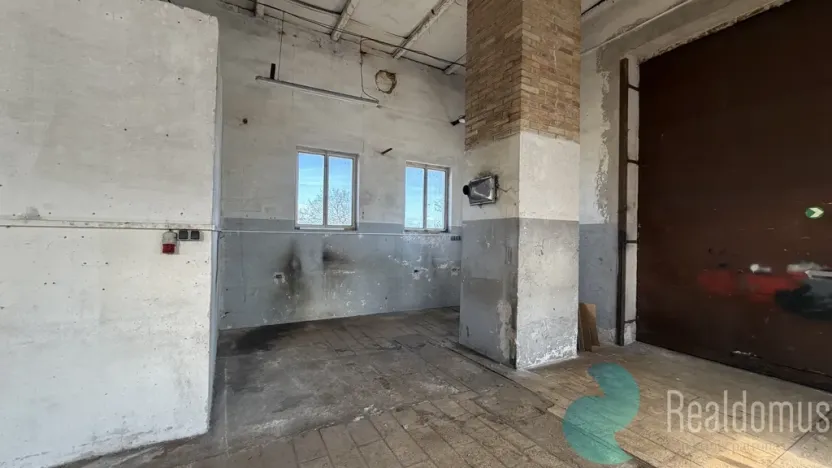 Pronájem komerční nemovitosti, Kamenný Újezd, 100 m2