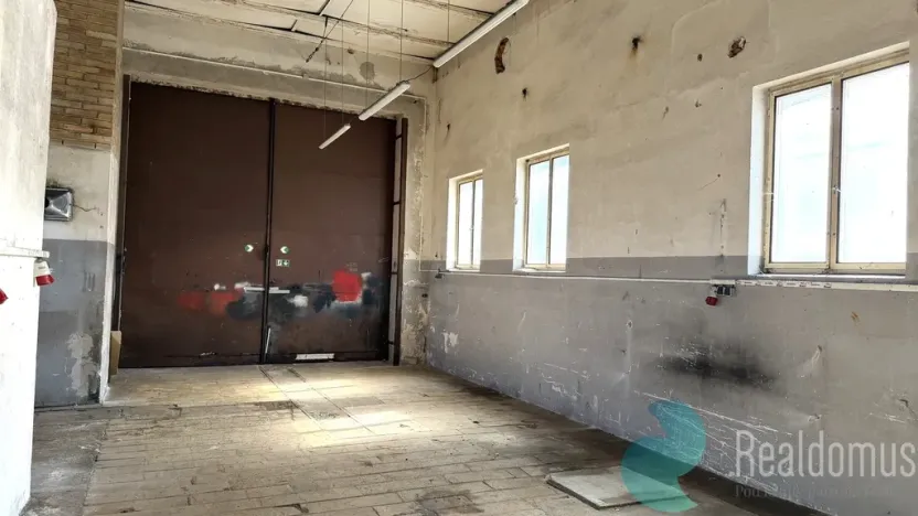 Pronájem komerční nemovitosti, Kamenný Újezd, 100 m2