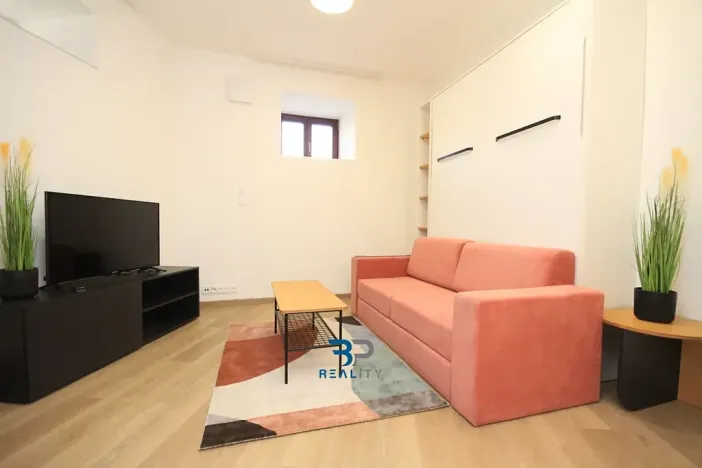 Prodej bytu 1+1, Praha - Žižkov, Milíčova, 33 m2