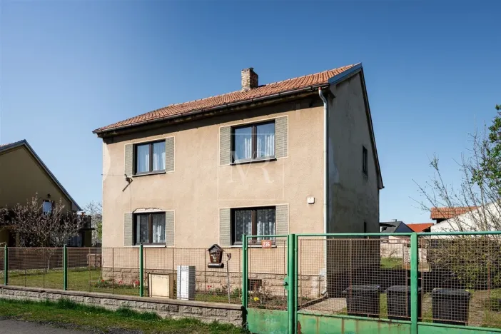 Prodej rodinného domu, Semice, 127 m2