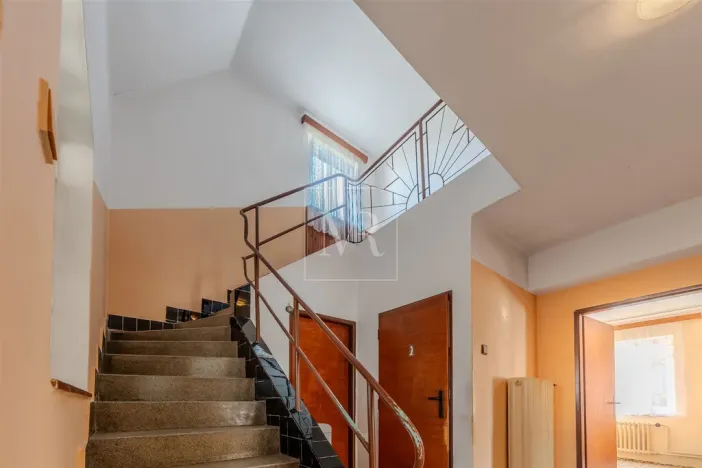 Prodej rodinného domu, Semice, 127 m2