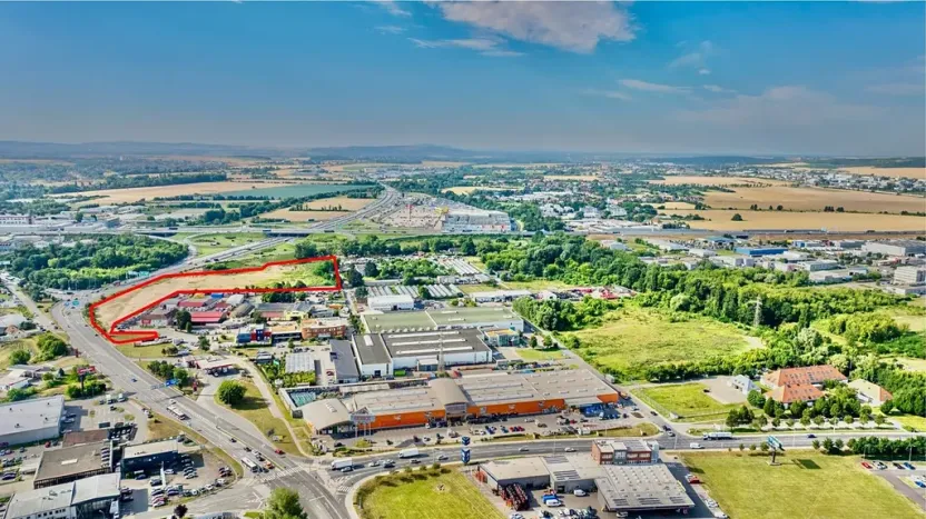 Prodej výrobních prostor, Brno, Hněvkovského, 5000 m2