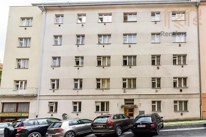 Pronájem bytu 1+kk, Praha - Žižkov, Radhošťská, 30 m2
